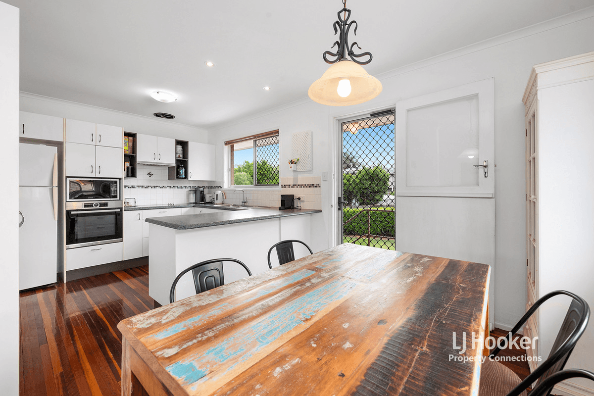 14 Hampshire Terrace, Albany Creek, QLD 4035