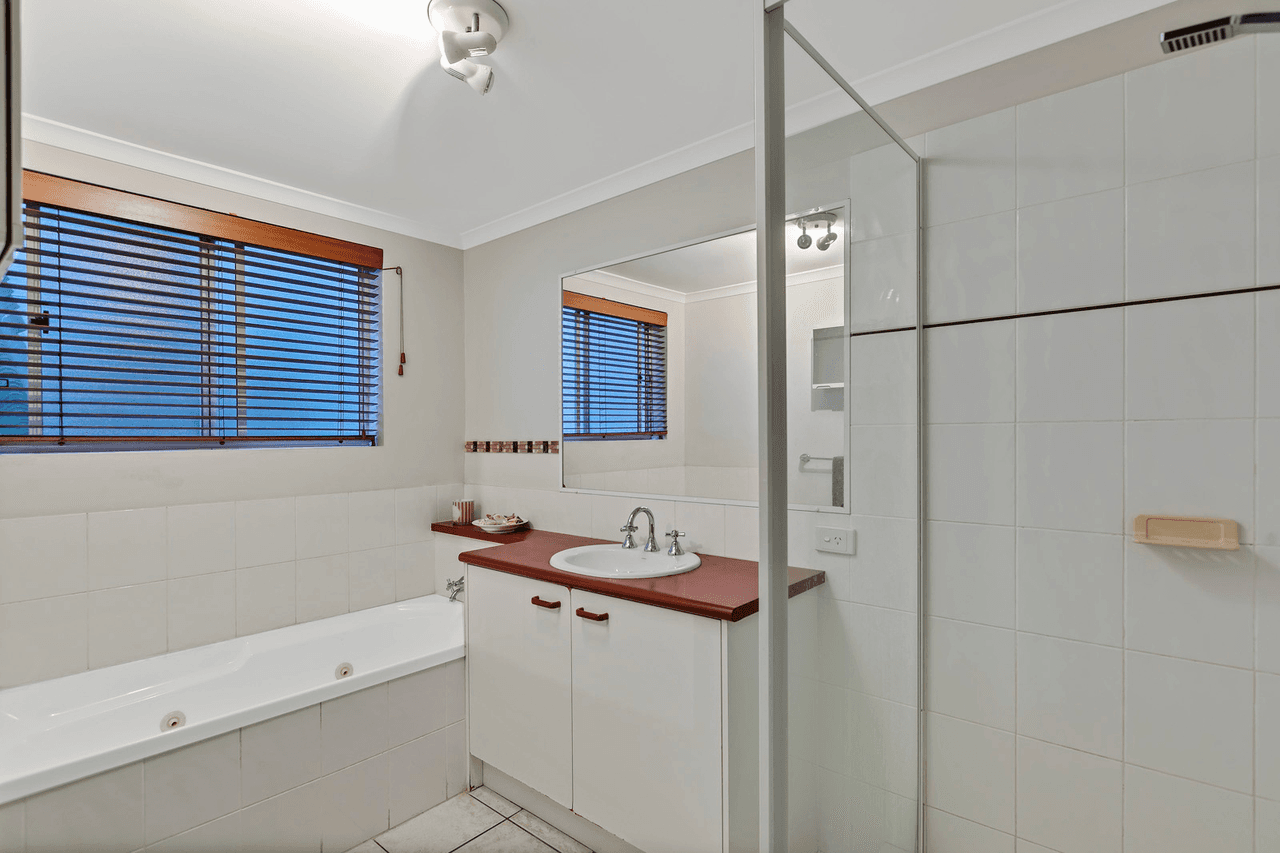 2/123-125 Coolum Terrace, Coolum Beach, QLD 4573