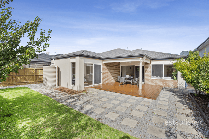 9 Denman Drive, POINT COOK, VIC 3030