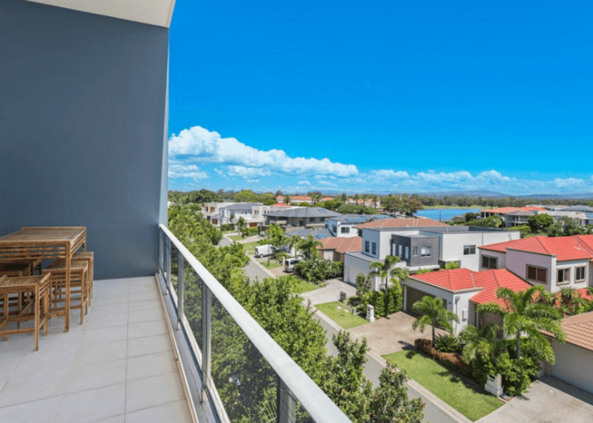 3401/2 Activa Way, HOPE ISLAND, QLD 4212