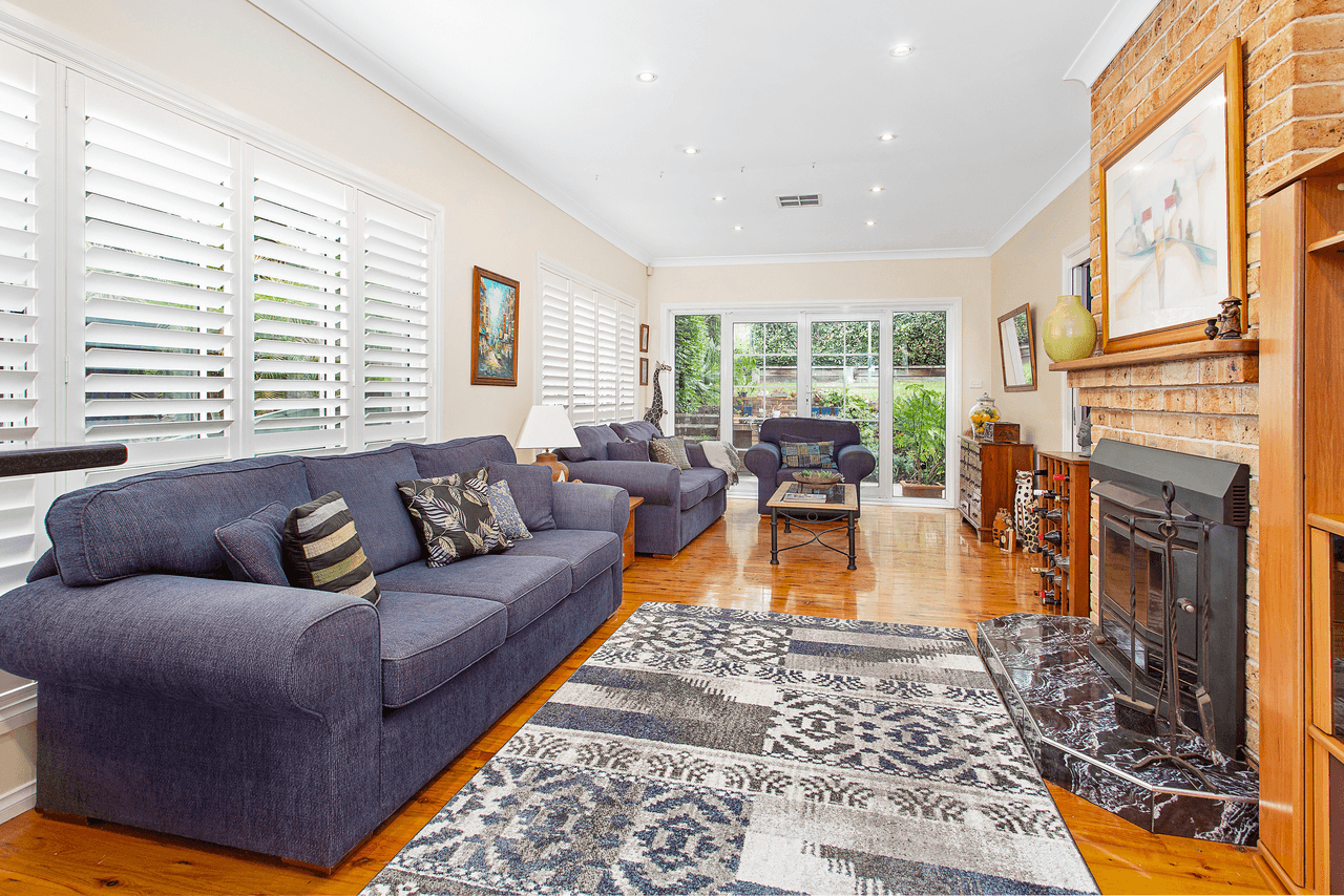 28 Michael Crescent, KIAMA DOWNS, NSW 2533