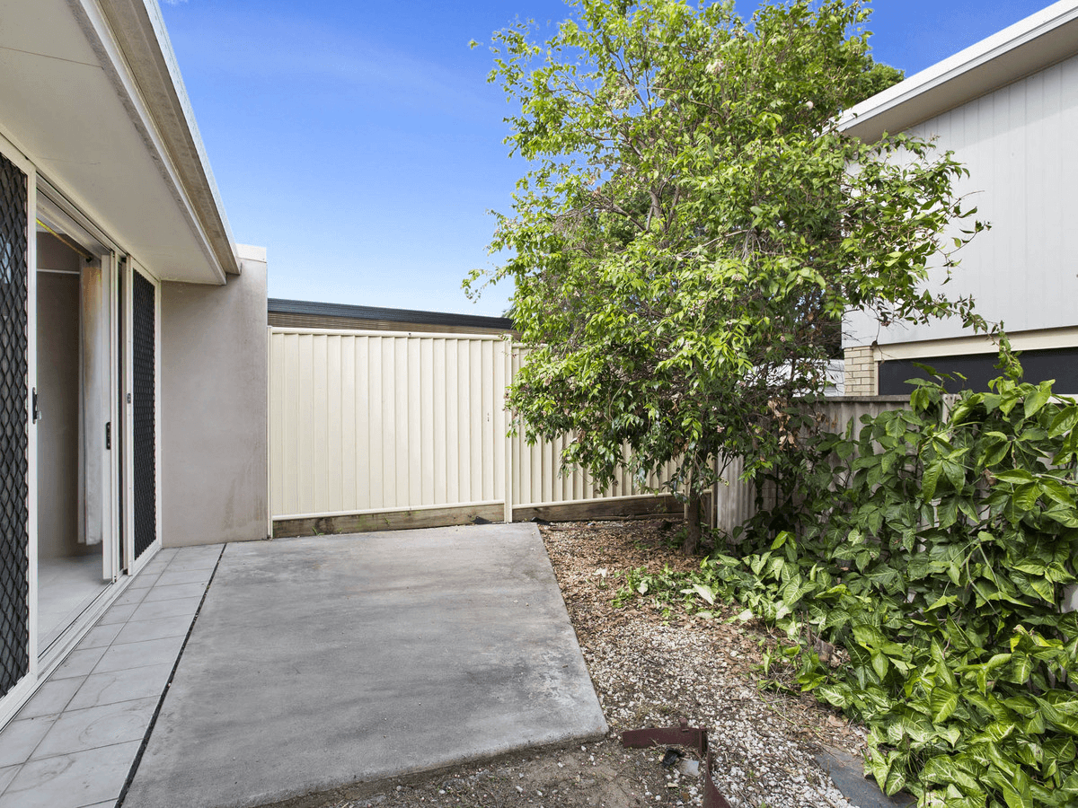 254 Victoria Avenue, REDCLIFFE, QLD 4020