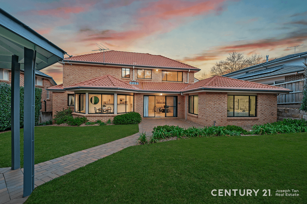 8 Lyneham Place, West Pennant Hills, NSW 2125