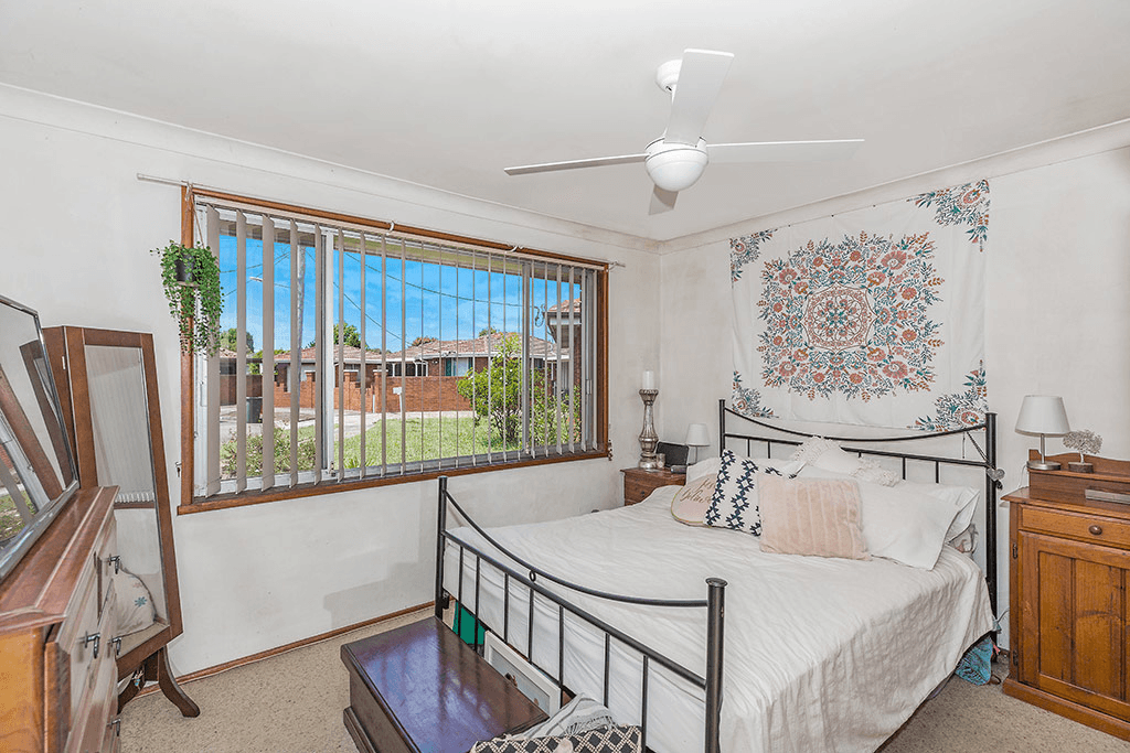 4 Mullard Close, SHORTLAND, NSW 2307