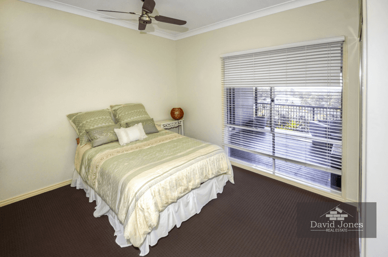 3 Islandview Terrace, ORMEAU HILLS, QLD 4208