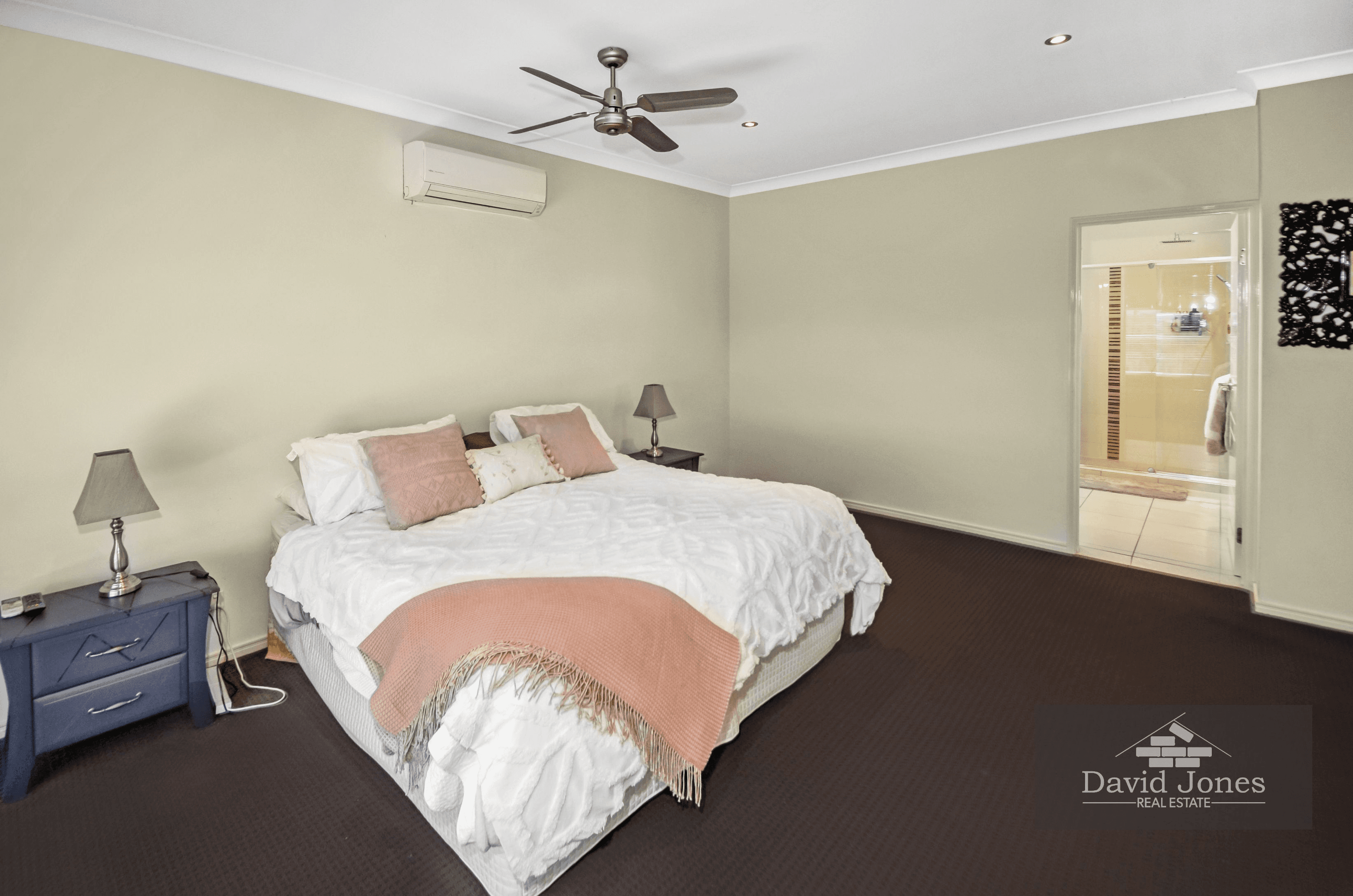 3 Islandview Terrace, ORMEAU HILLS, QLD 4208