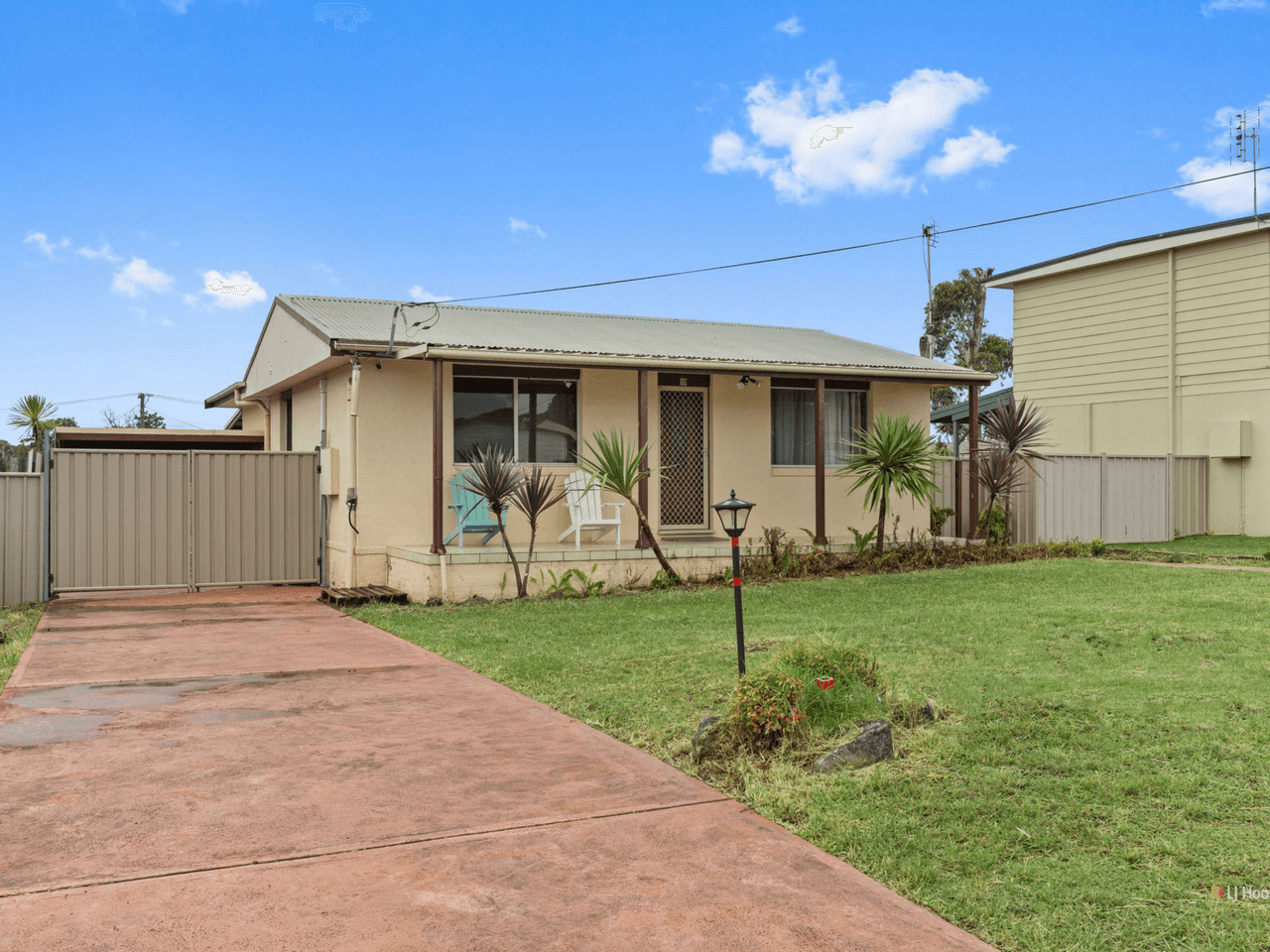 10 Kingsford Smith Crescent, SANCTUARY POINT, NSW 2540