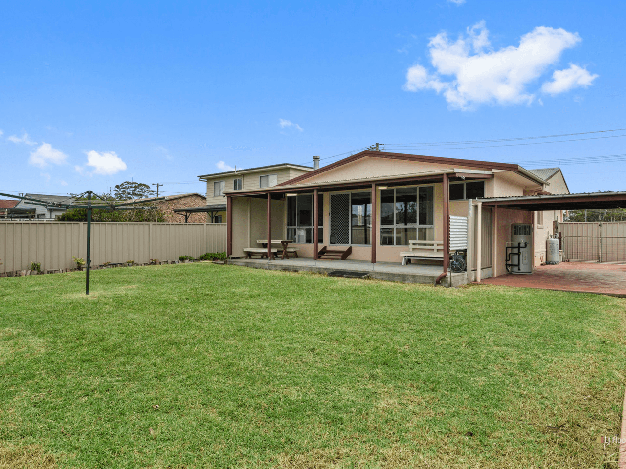 10 Kingsford Smith Crescent, SANCTUARY POINT, NSW 2540