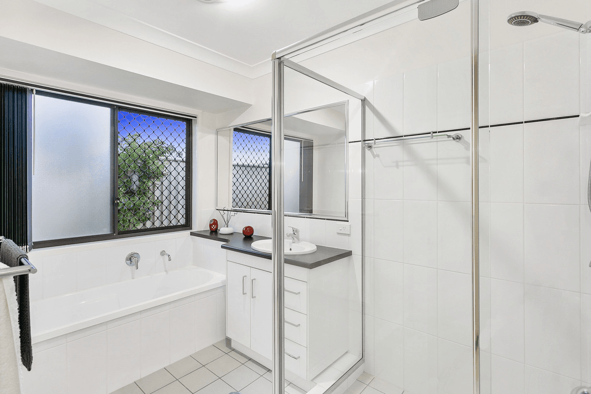 11 George Thorn Drive, Thornlands, QLD 4164