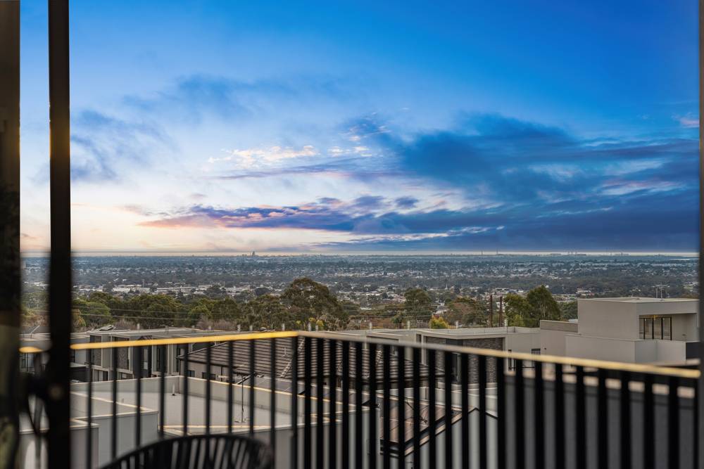 13 Lewis Walk, WOODFORDE, SA 5072