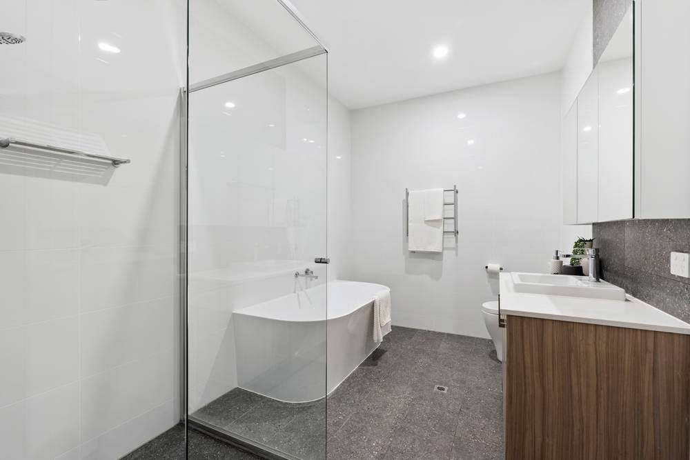 13 Lewis Walk, WOODFORDE, SA 5072