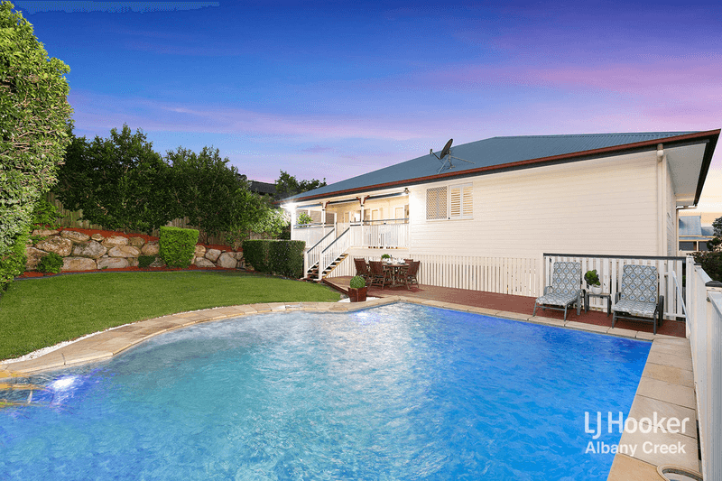 118 Saraband Drive, Eatons Hill, QLD 4037