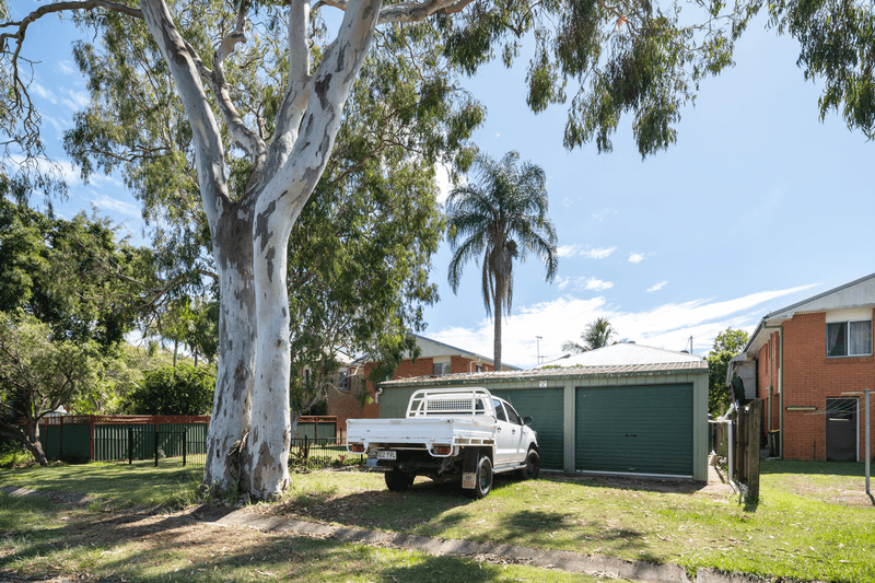 118 O'Quinn Street, NUDGEE BEACH, QLD 4014