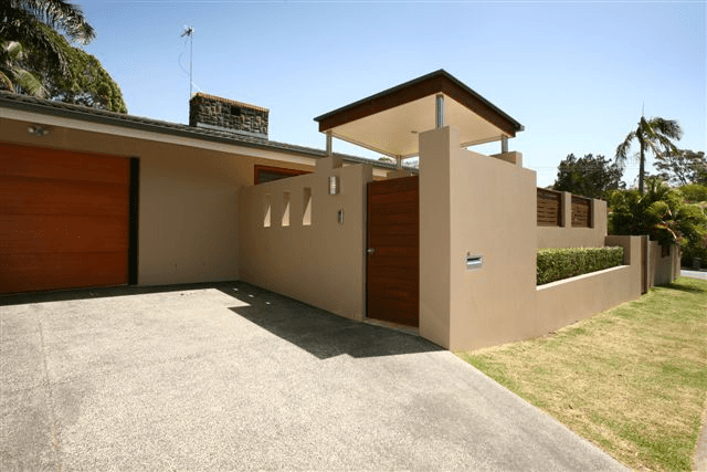 14 Greer Terrace, SOUTHPORT, QLD 4215