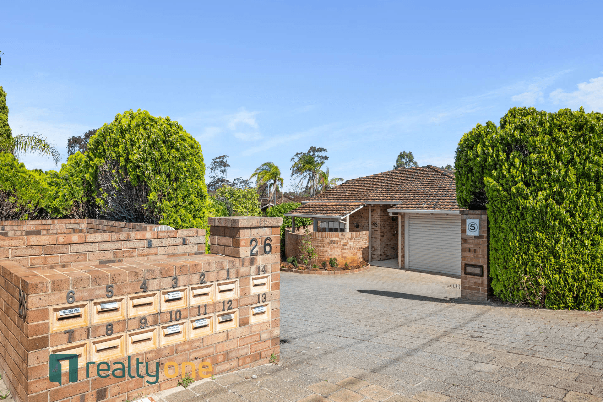 13/26 Earlston Way, BOORAGOON, WA 6154