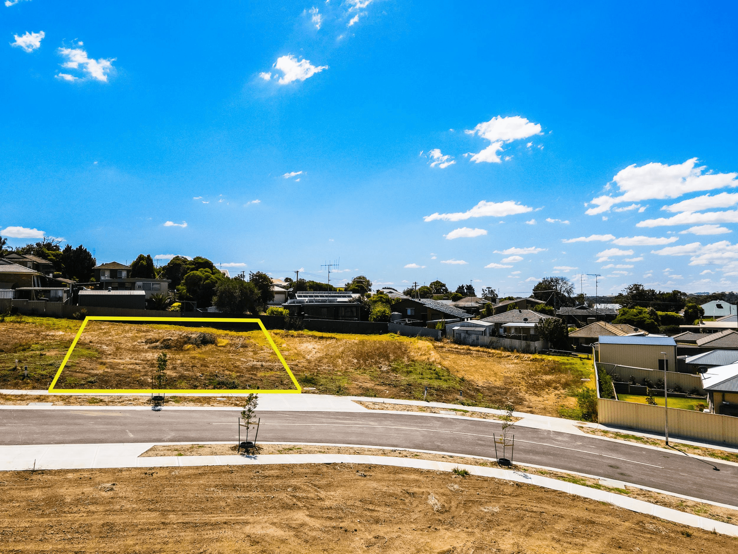 8 Military Court, SEYMOUR, VIC 3660