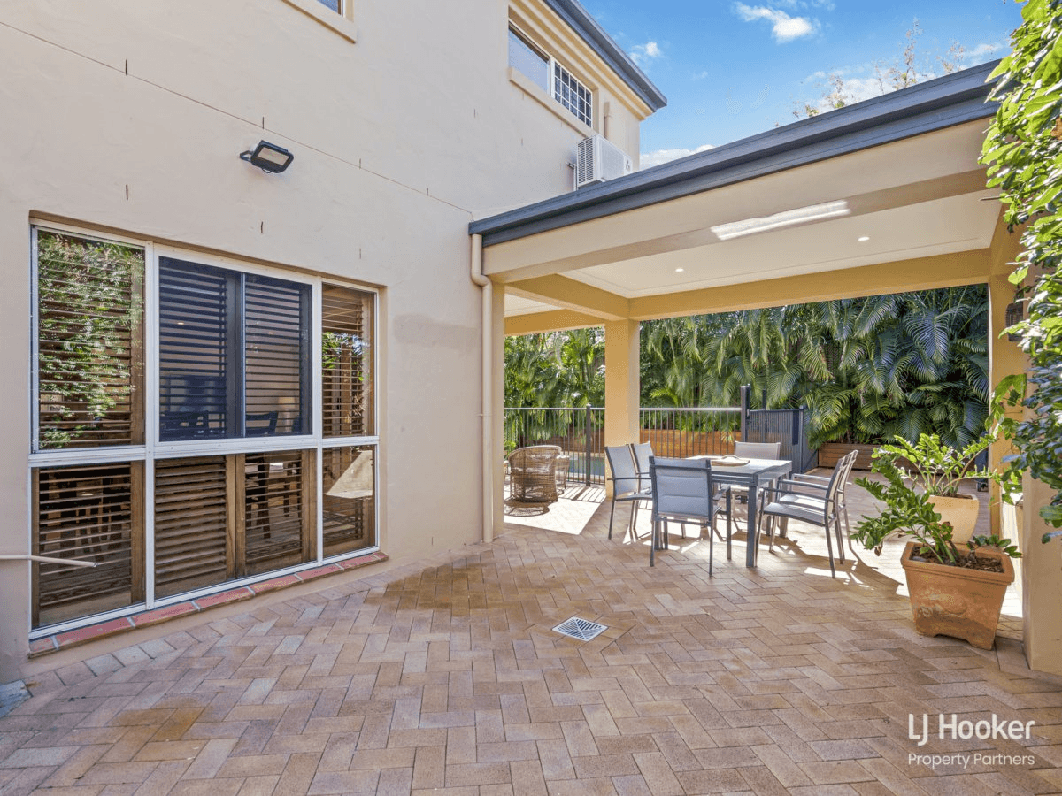 172 Dunedin Street, SUNNYBANK, QLD 4109