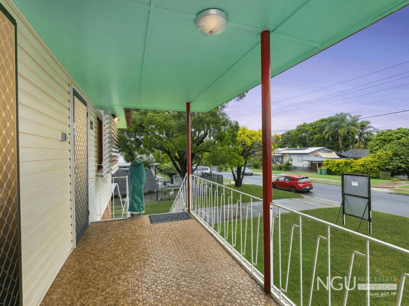 22 Countess Street, EAST IPSWICH, QLD 4305