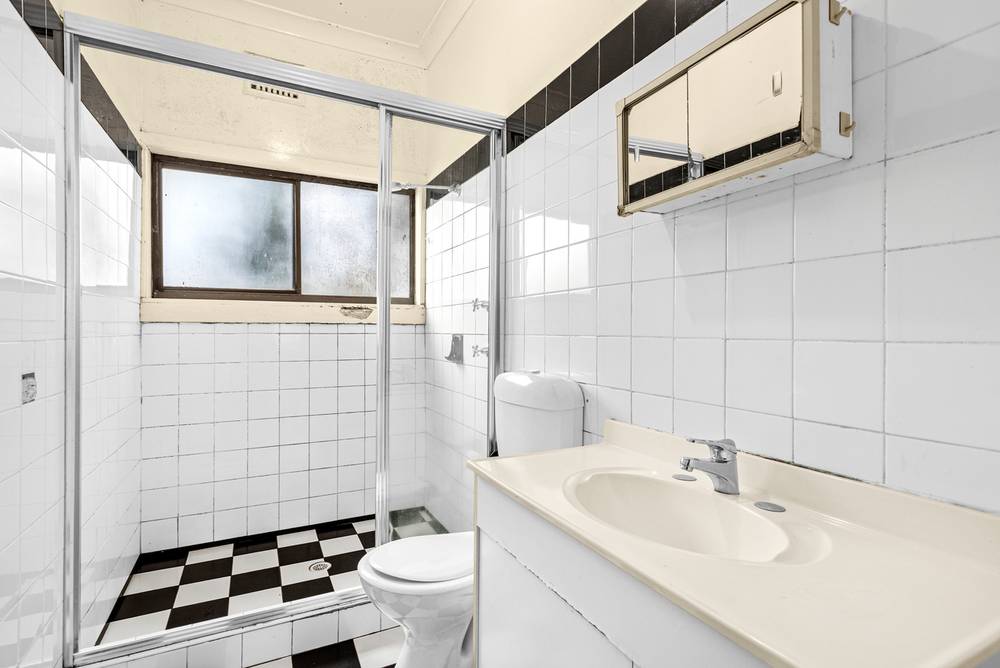 74 Gladstone Avenue, WOLLONGONG, NSW 2500