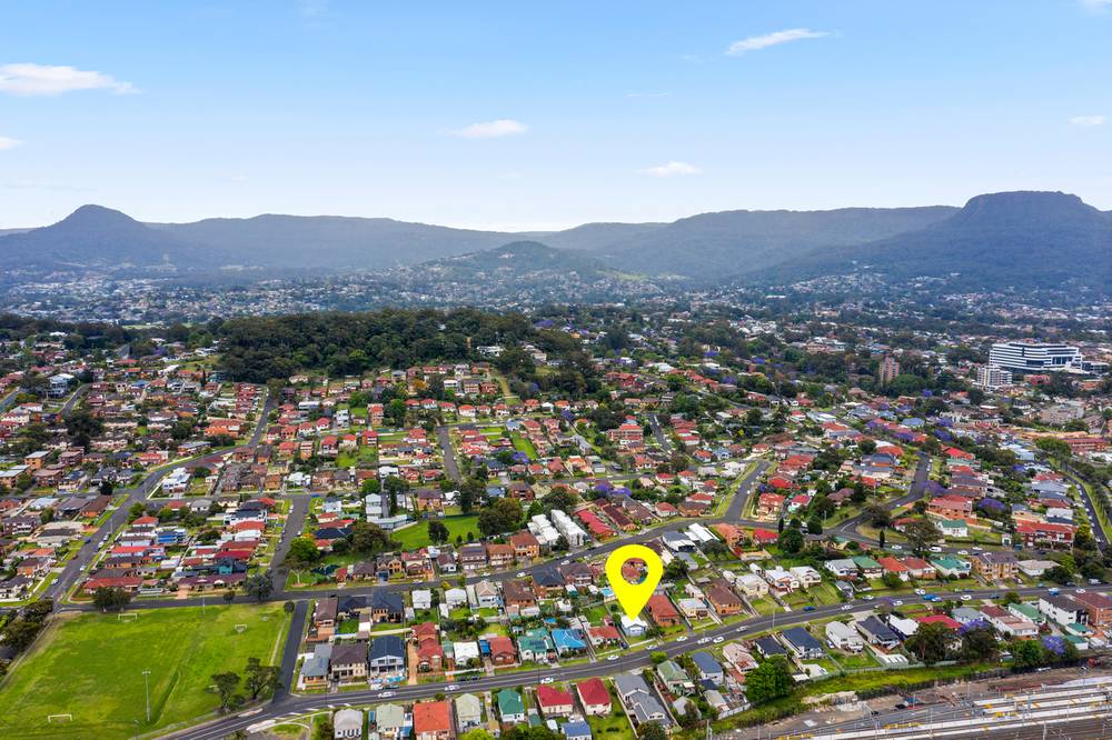 74 Gladstone Avenue, WOLLONGONG, NSW 2500
