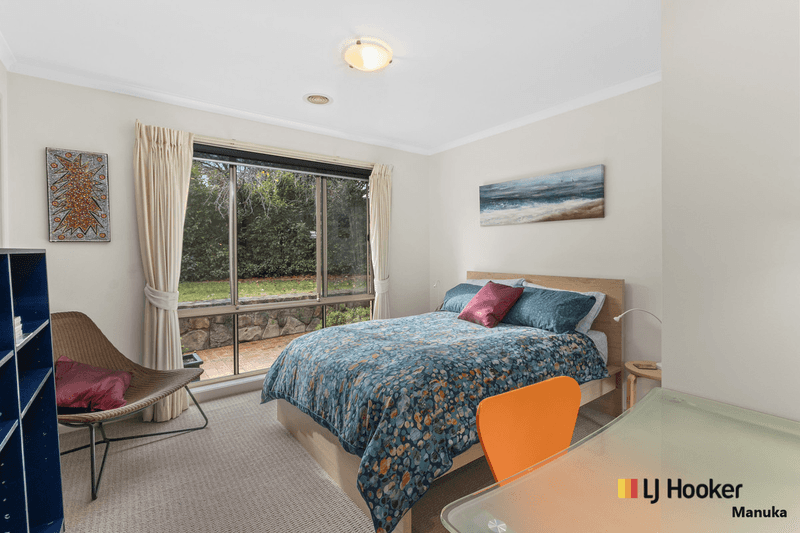 6  Kaeppel Place, ISAACS, ACT 2607