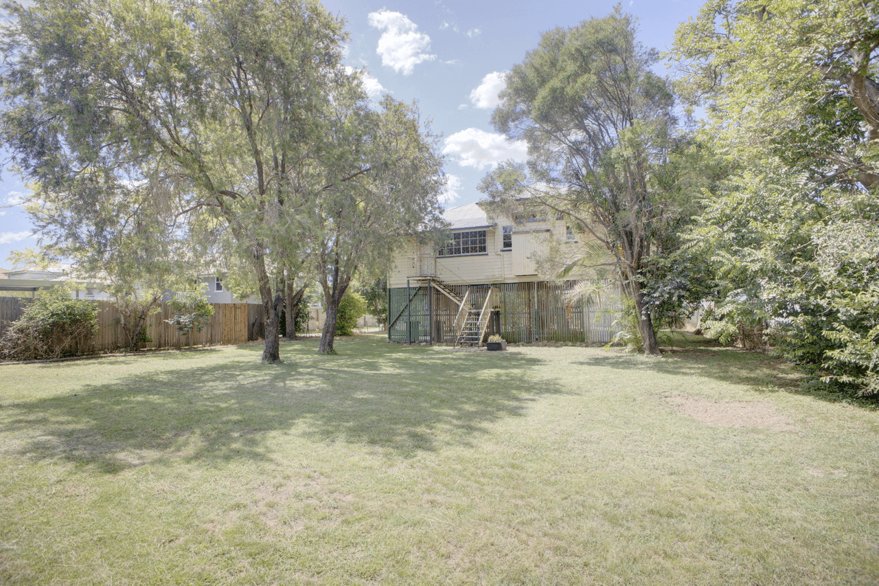 19 Joyce Street, East Ipswich, QLD 4305