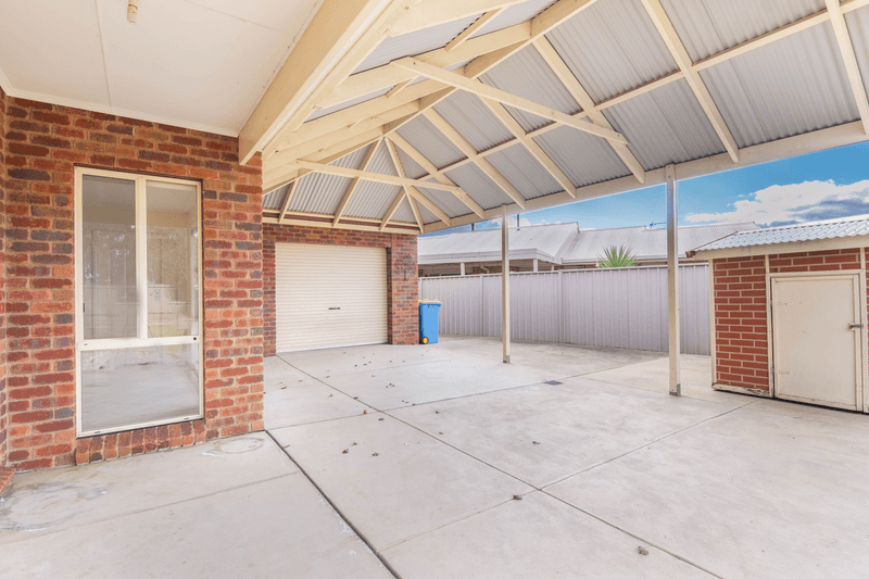 24 Romney Crescent, SHEPPARTON, VIC 3630