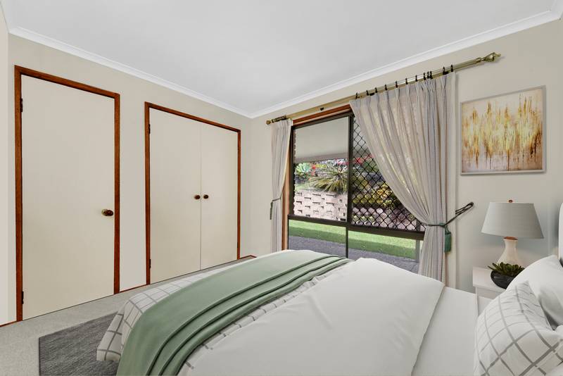 8 Ireland Court, CASHMERE, QLD 4500