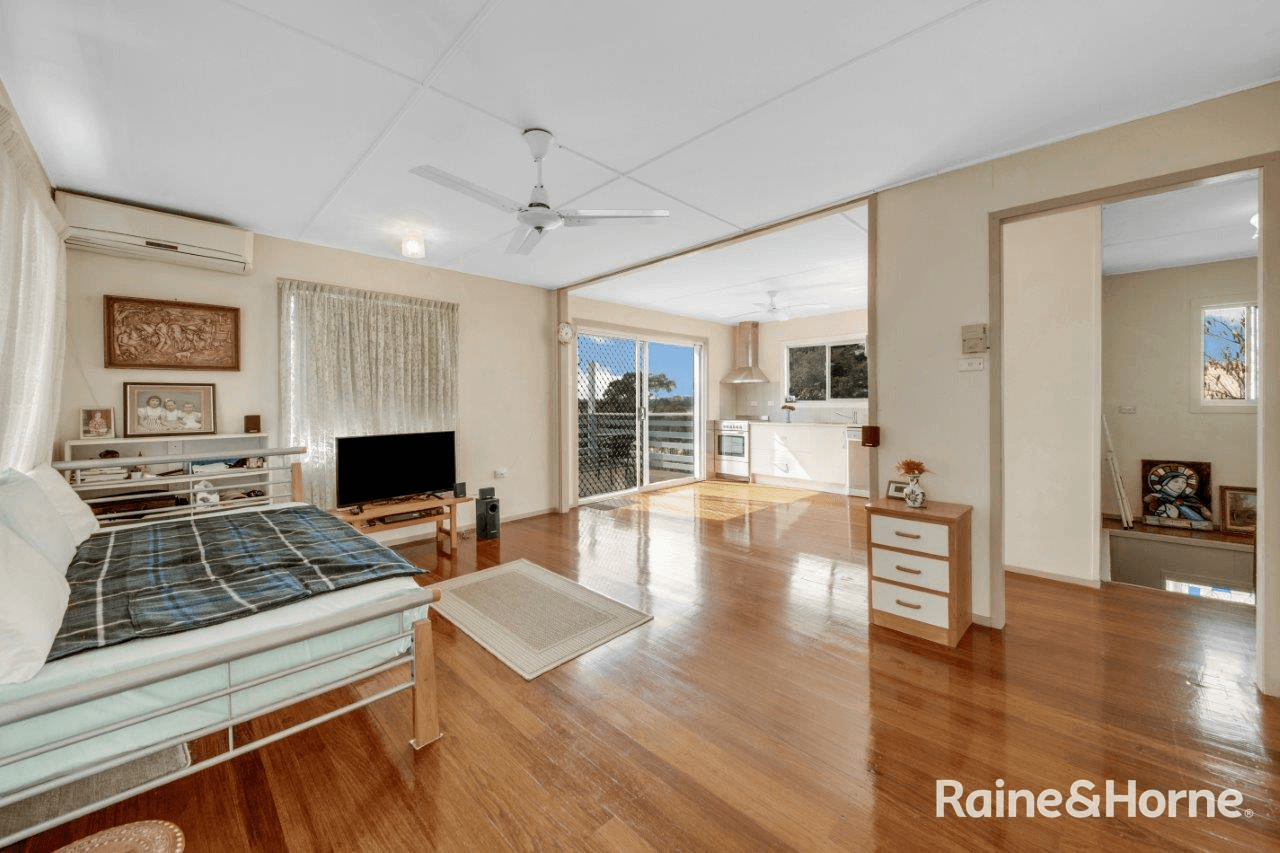 22 Pershouse Street, BARNEY POINT, QLD 4680