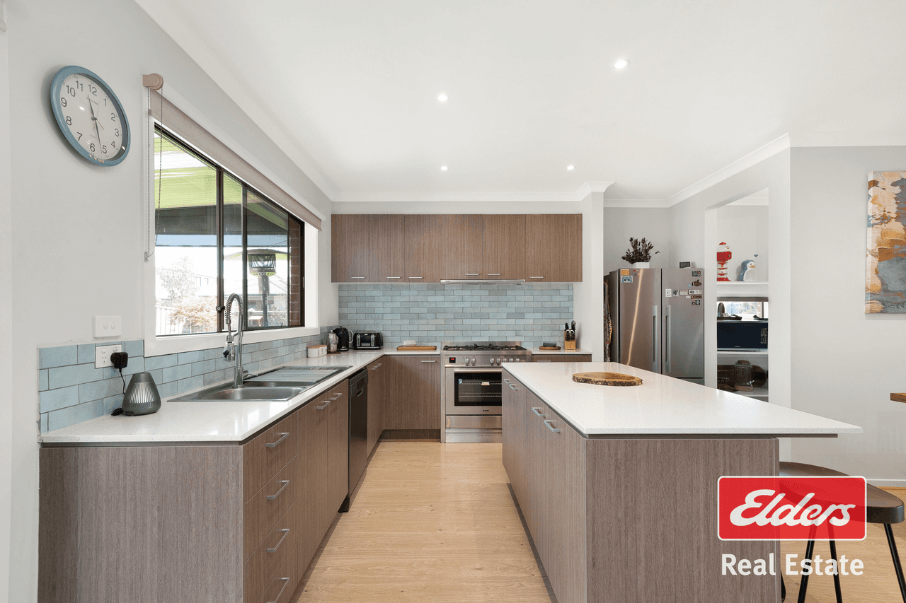 14 Squadron Road, Point Cook, VIC 3030