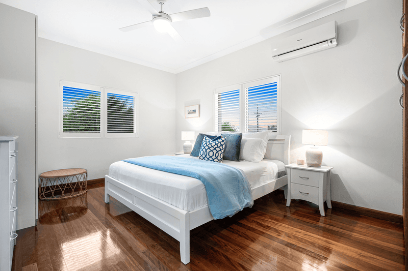 25 Wolsey Parade, Wynnum, QLD 4178