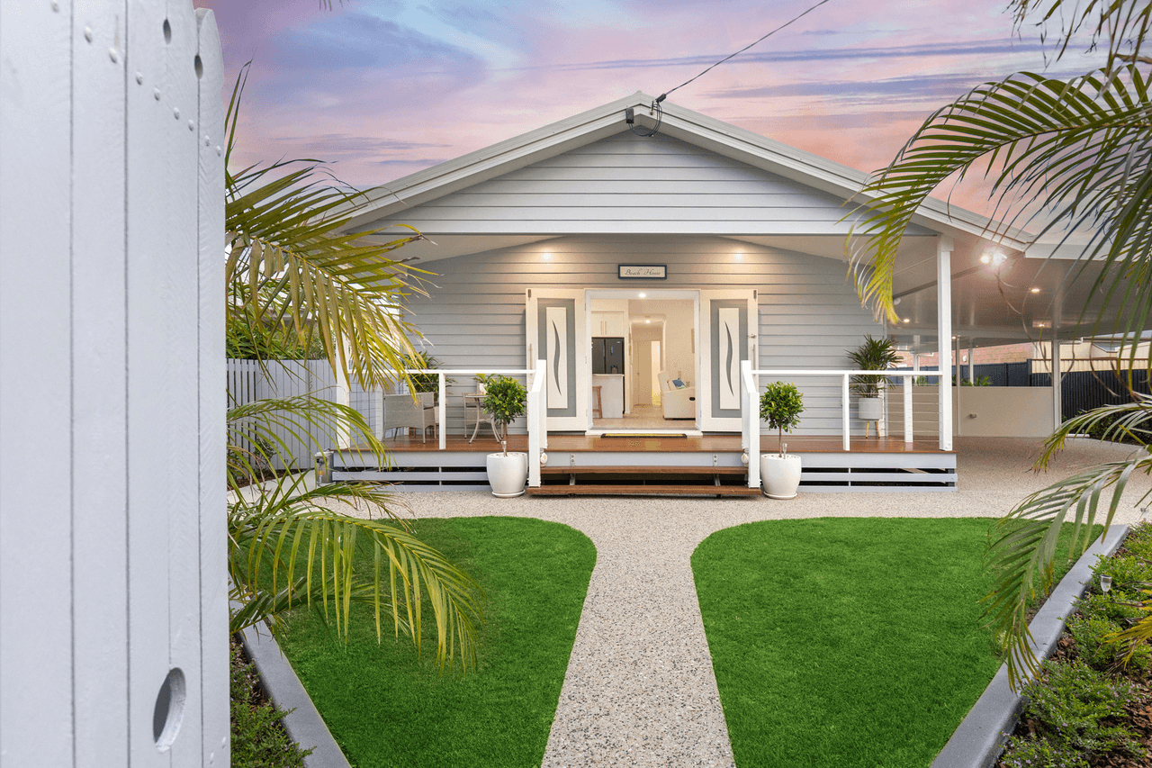 3 Shellcot Street, TOOGOOM, QLD 4655