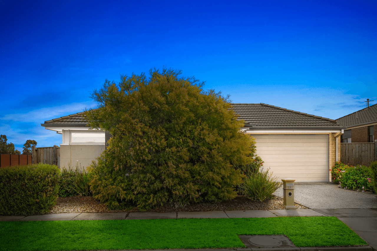25 Willesden Crescent, WYNDHAM VALE, VIC 3024