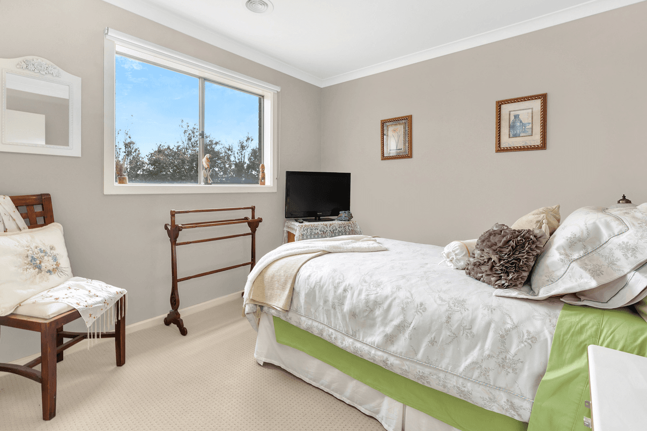 25 Willesden Crescent, WYNDHAM VALE, VIC 3024