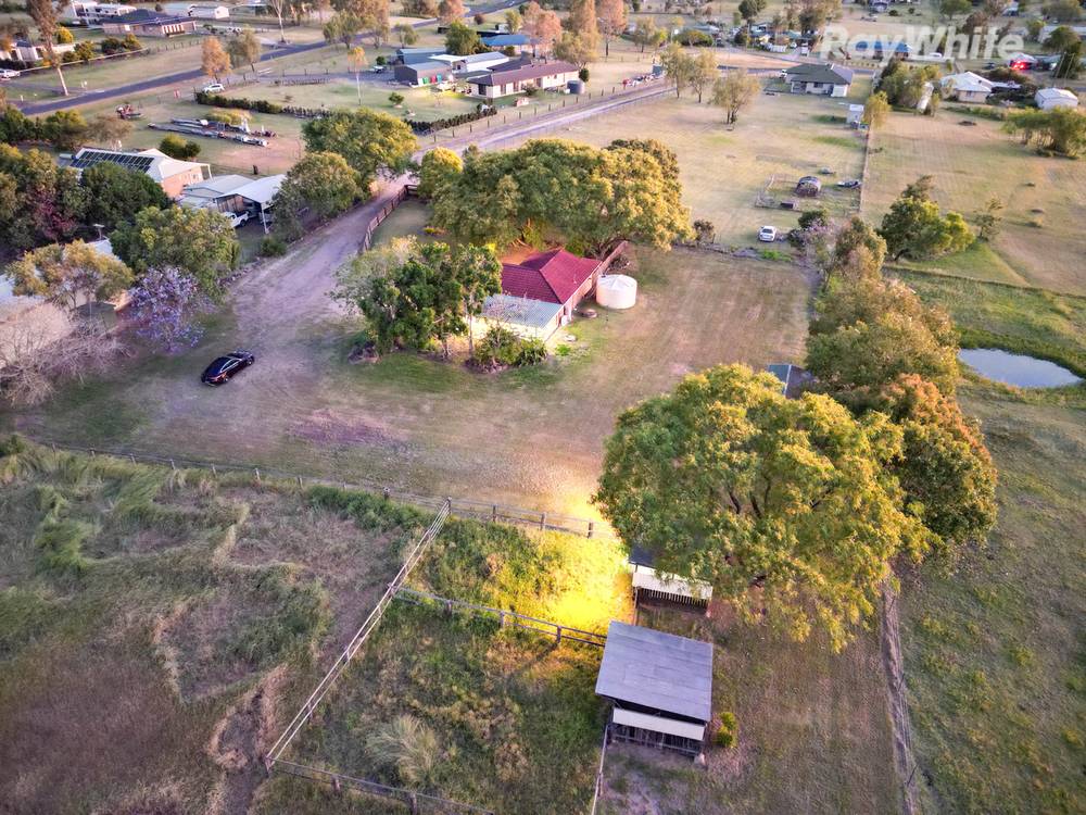 7 Acacia Court, PLAINLAND, QLD 4341