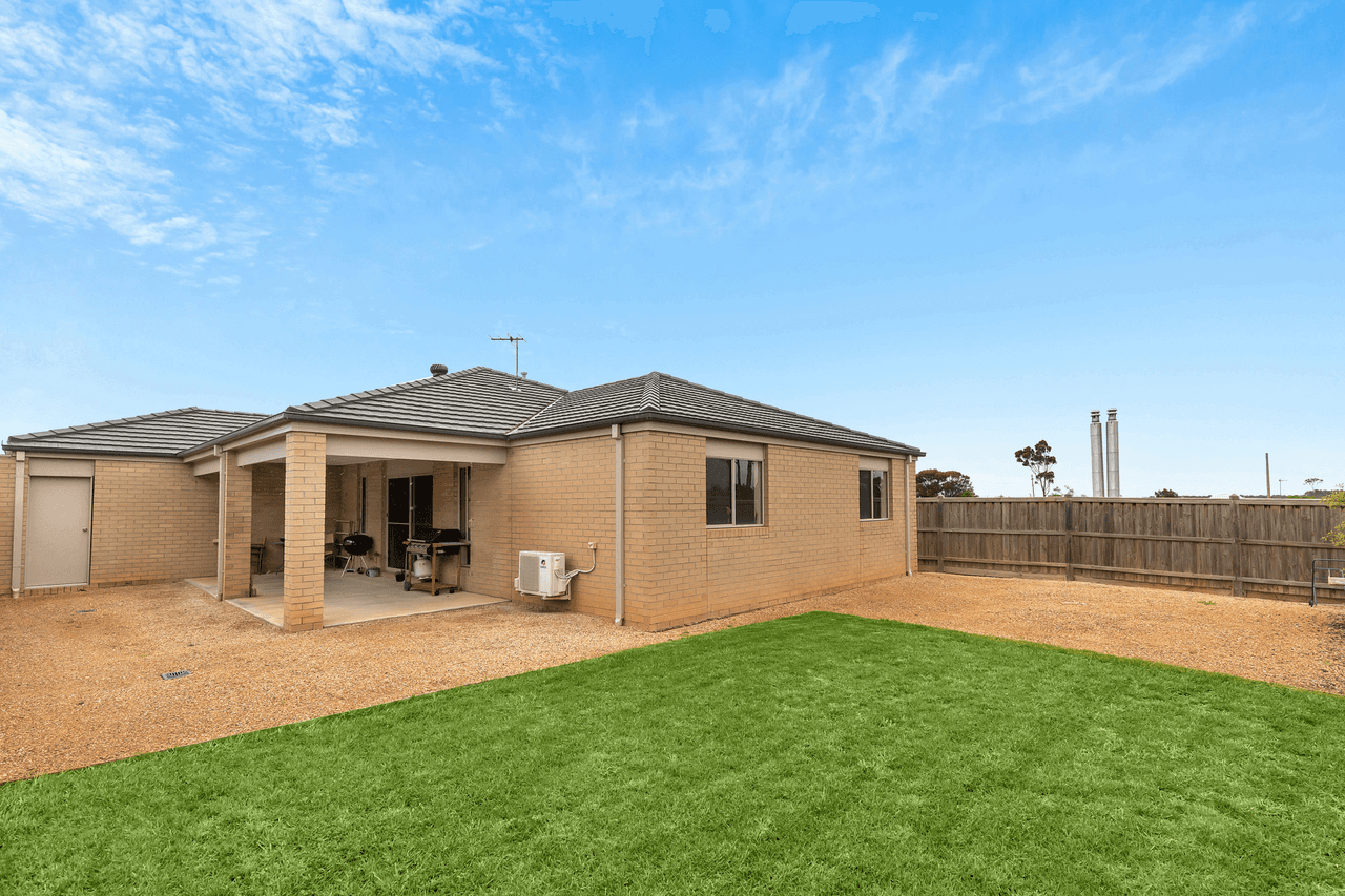 25 Willesden Crescent, WYNDHAM VALE, VIC 3024