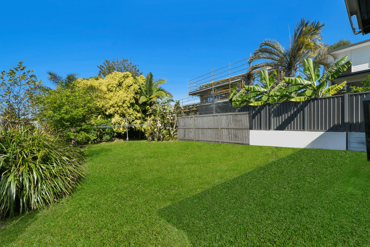 18 John Street, REDCLIFFE, QLD 4020