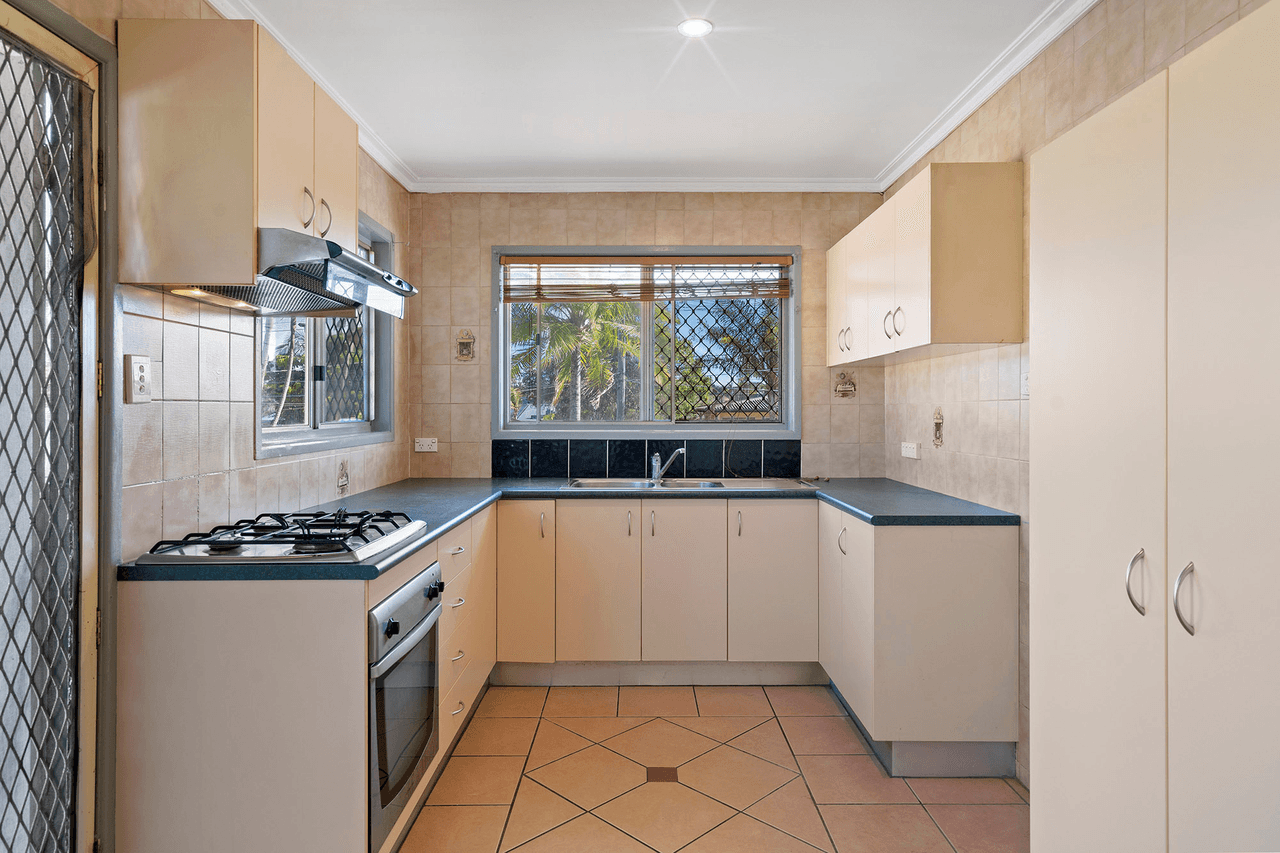 6 Rosedale Street, LOGAN CENTRAL, QLD 4114