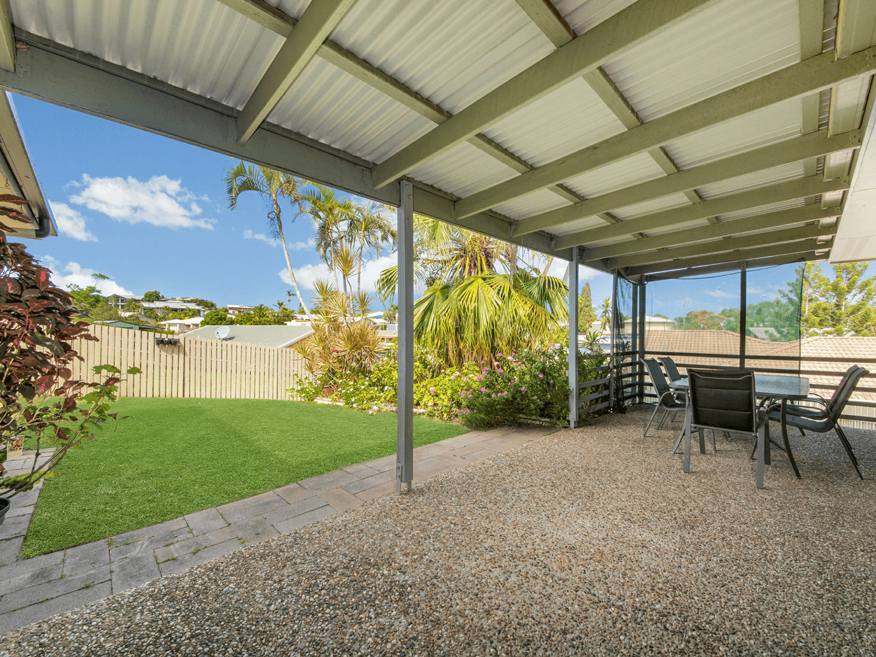 4 Ridge Close, TANNUM SANDS, QLD 4680