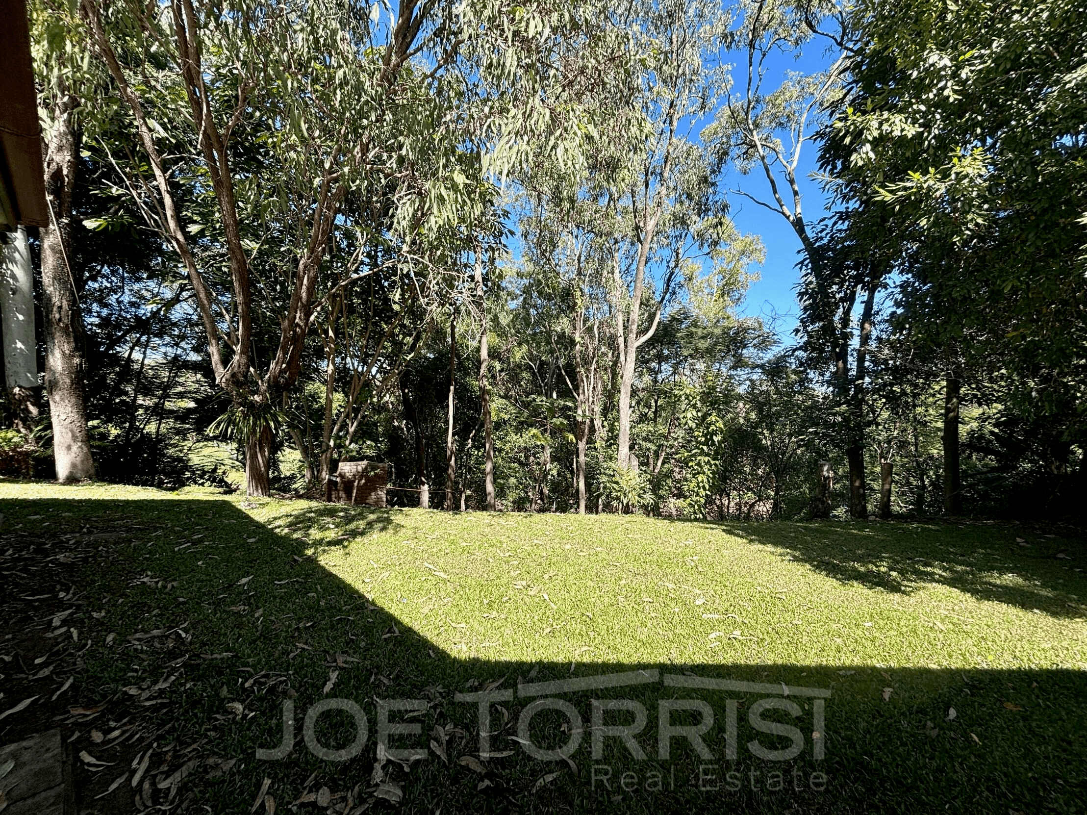 27 Anzac Avenue, Mareeba, QLD 4880