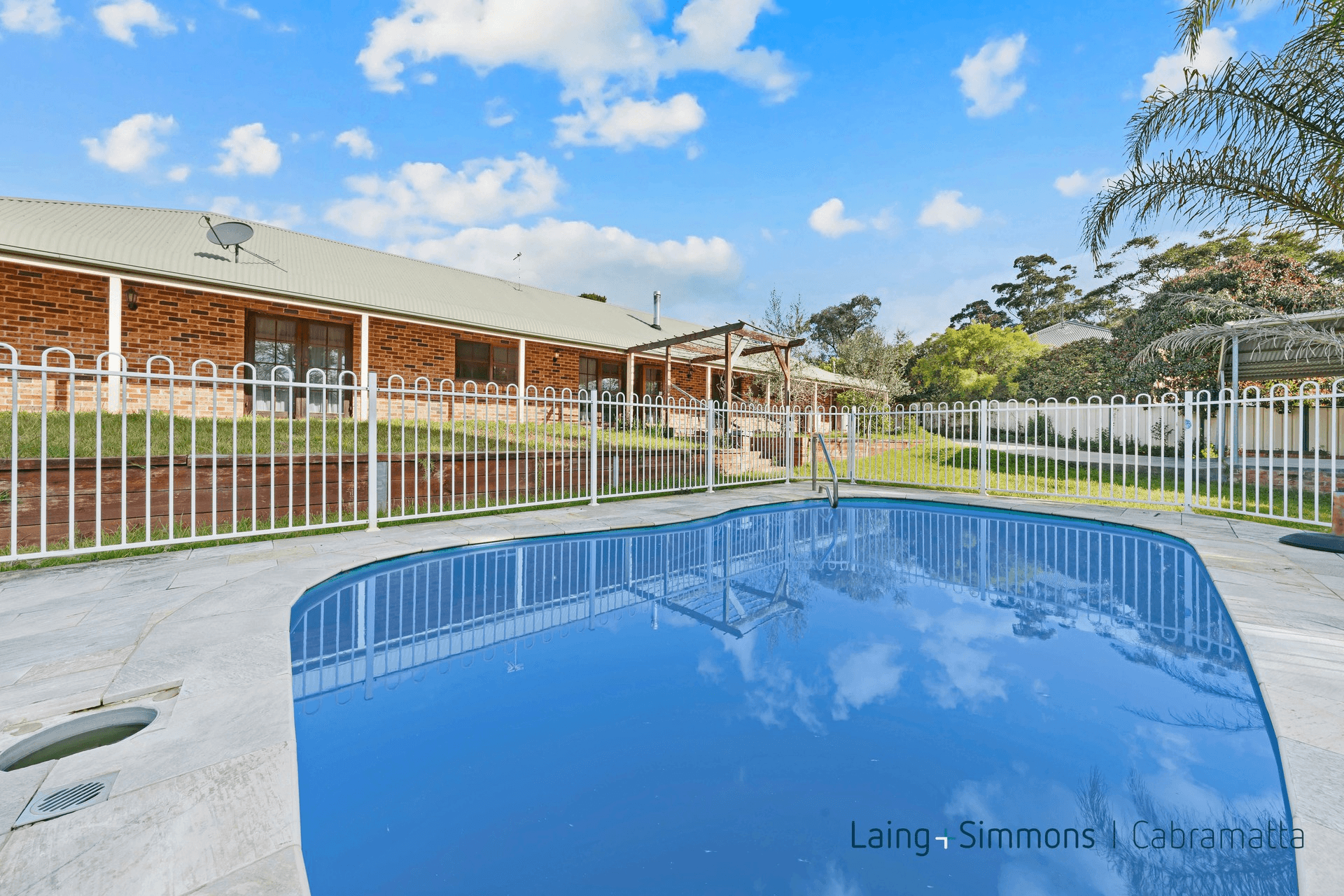 13-15 Park Avenue, Tahmoor, NSW 2573