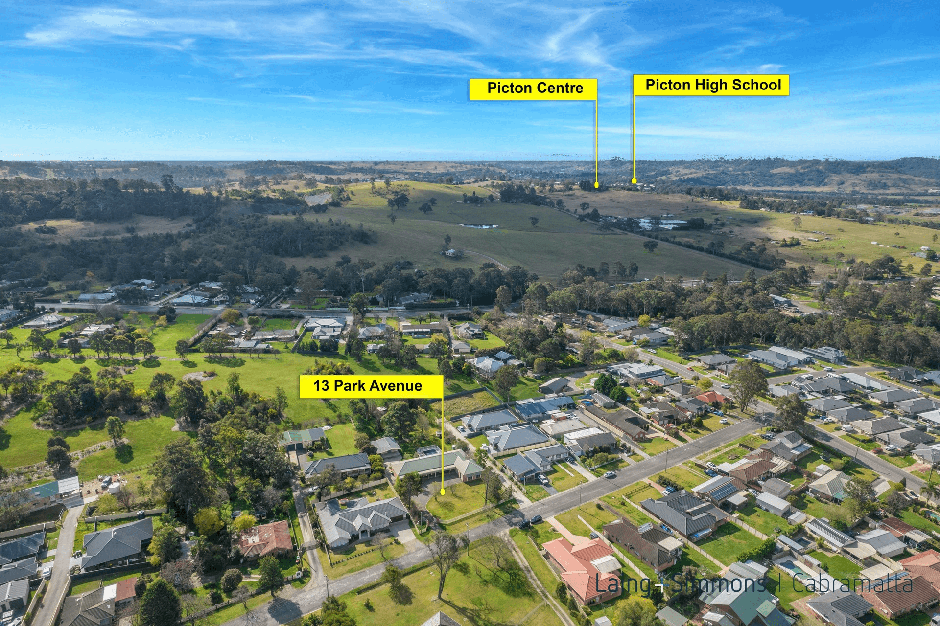 13-15 Park Avenue, Tahmoor, NSW 2573