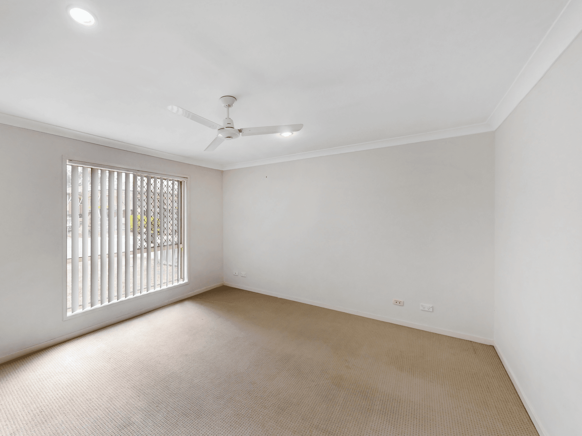 32 Gemview Street, CALAMVALE, QLD 4116