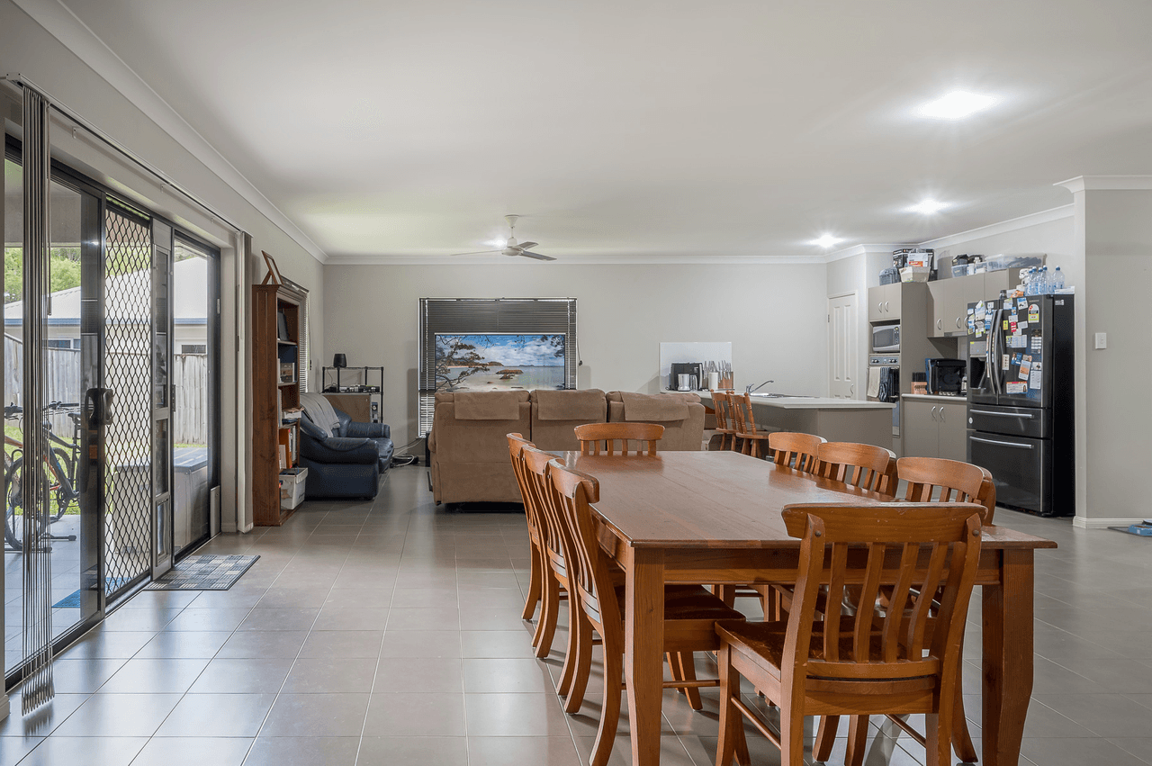 78 Roberts Drive, TRINITY BEACH, QLD 4879