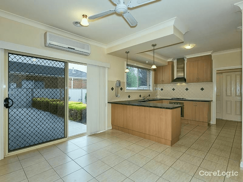 2/54 Carlyon Close, Melton West, VIC 3337