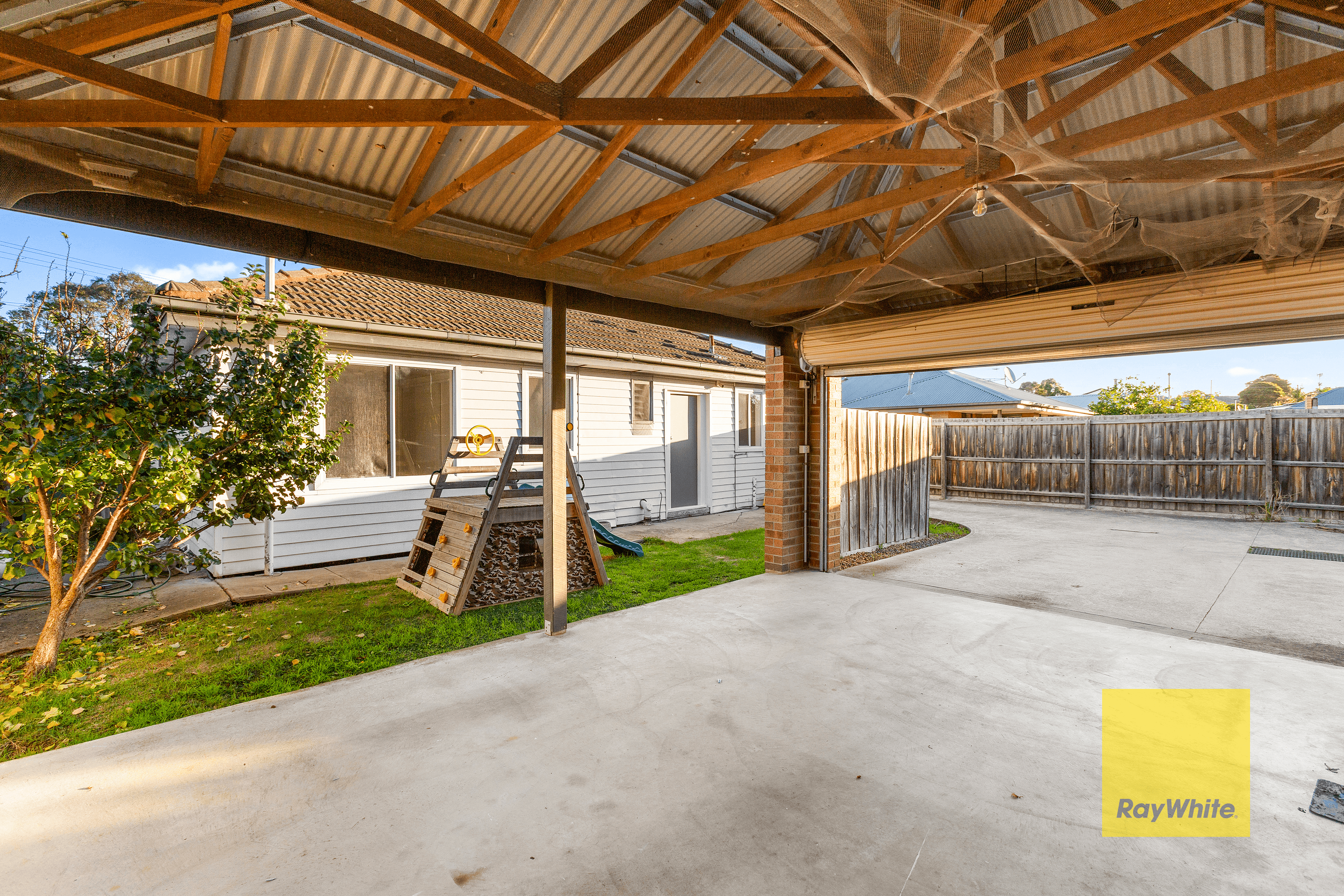 1/2 Herbert Street, BELMONT, VIC 3216