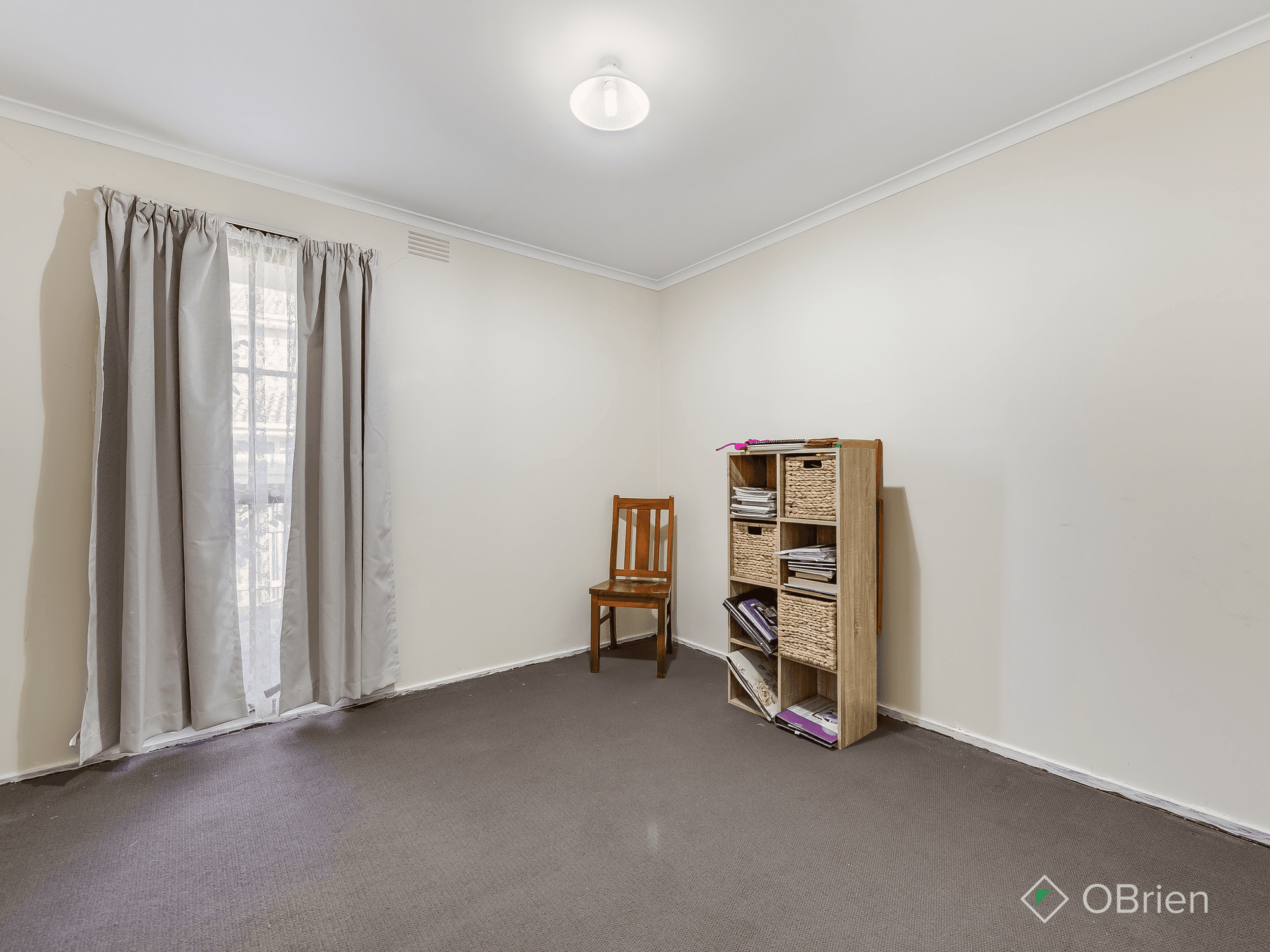 27 Novara Parade, St Albans, VIC 3021