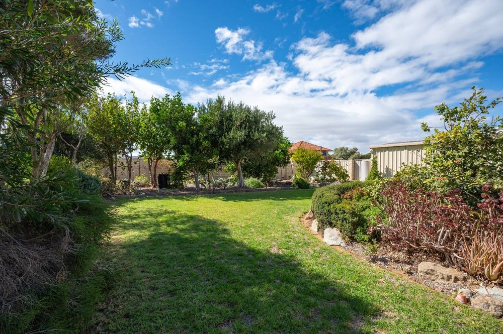 5 Abeona Parade, Madora Bay, WA 6210