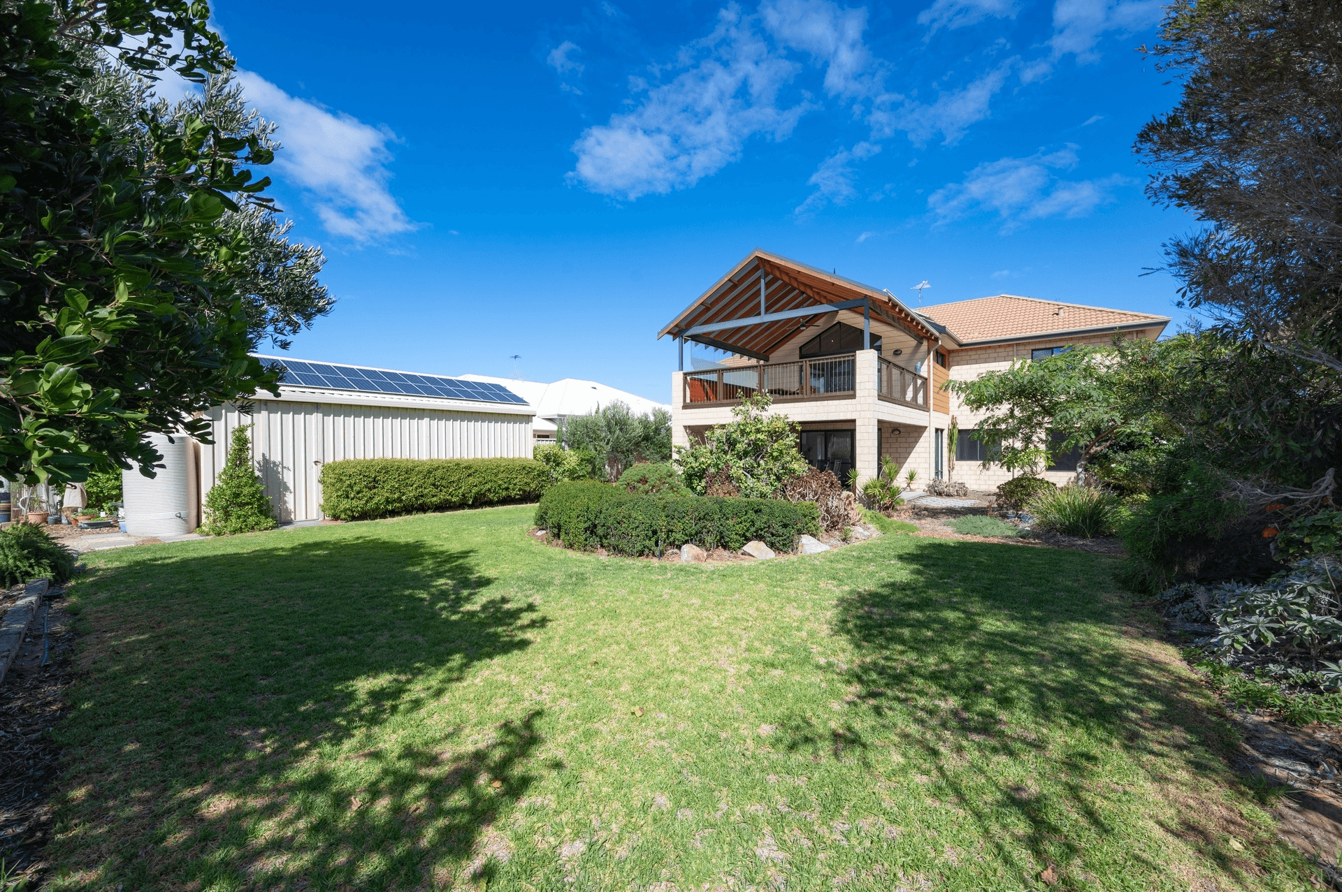 5 Abeona Parade, Madora Bay, WA 6210