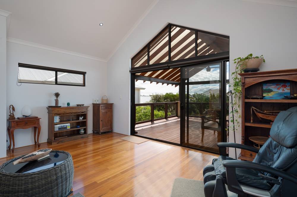 5 Abeona Parade, Madora Bay, WA 6210